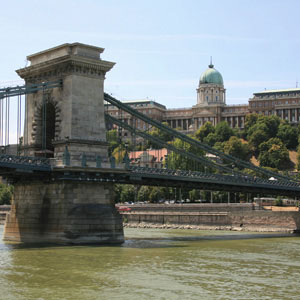 THE LEGENDARY DANUBE FROM PRAGUE TO BUDAPEST AVALON
